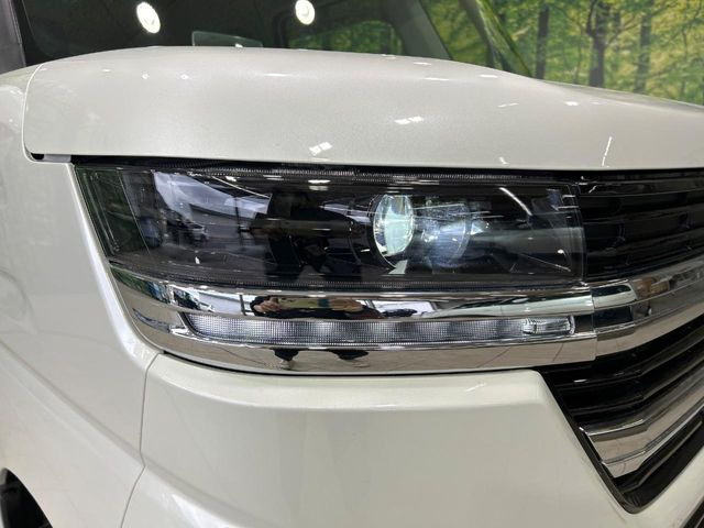 �yLED�w�b�h���C�g�z���V����ԑ��s�����ǍD�Ȏ��E���m�ۂ����S���ĉ^�]�ł��鍂�P�xLED�w�b�h���C�g�𑕔�!�_�����x�������A����d�͂��}�����Ă��܂��B