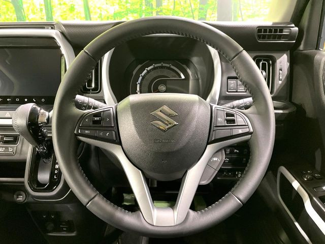 �y�����v�����X�e�A�����O�z�㎿�Ȋv���g�p���邱�ƂŁA��ɂ����������݂ƂĂ��^�]���₷���n���h���ł���