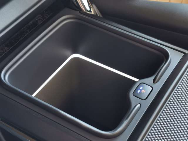 レンジローバースポーツオートバイオグラフィ 3.0L P550e 4WD