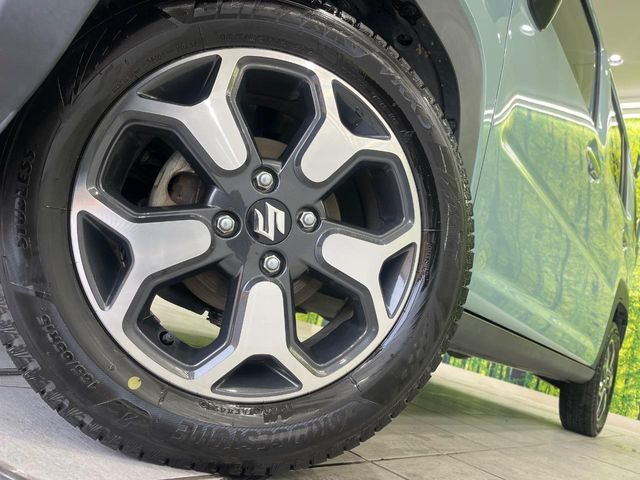 �y����15�C���`�A���~�z�C�[���z�O�ςɃ}�b�`���������A���~�z�C�[���𑕒����Ă���܂��B�e��ЊO�A���~�z�C�[����A�X�^�b�h���X�^�C�����戵�����Ă���܂��B���񂲑��k����������