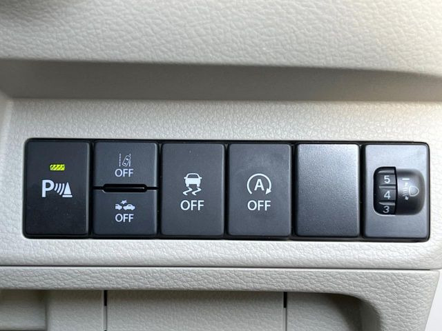 �y�A�C�h�����O�X�g�b�v�z�ԐM����a�؂Œ�Ԃ����ۂɃG���W�����~���A���ʂȔR���̏����}���܂��B�R��������ی�ɂȂ���@�\��G���W���̓u���[�L�𗣂��΍Ďn�����܂��B