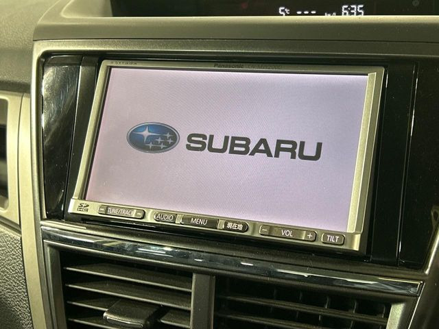 �y�����i�r�z�l�C�̏����i�r�𑕔����Ă���܂��B�i�r�̎g���₷���͂������A�I�[�f�B�I�@�\���[��!�L�����v�◷�s�͂������A�ʋ΂┃�����ȂǕ��i�̃h���C�u���y�����Ȃ�͂���