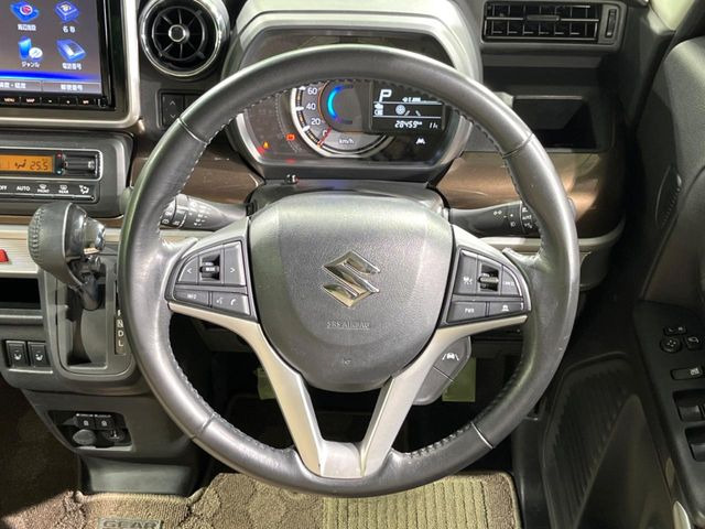 �y�����v�����X�e�A�����O�z�㎿�Ȋv���g�p���邱�ƂŁA��ɂ����������݂ƂĂ��^�]���₷���n���h���ł���