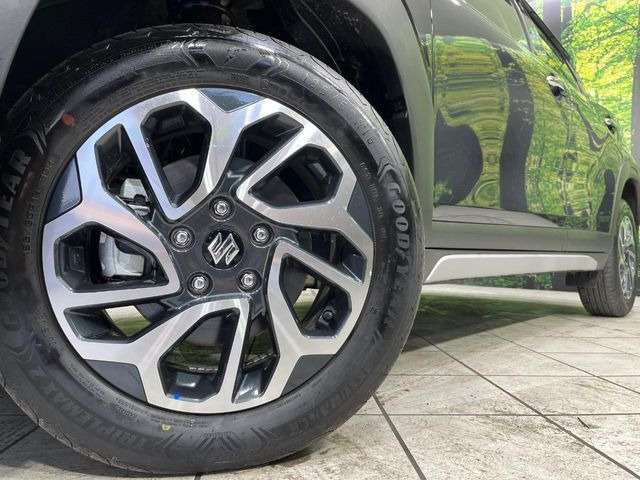 �y����16�C���`�A���~�z�C�[���z�O�ςɃ}�b�`���������A���~�z�C�[���𑕒����Ă���܂��B�e��ЊO�A���~�z�C�[����A�X�^�b�h���X�^�C�����戵�����Ă���܂��B���񂲑��k����������