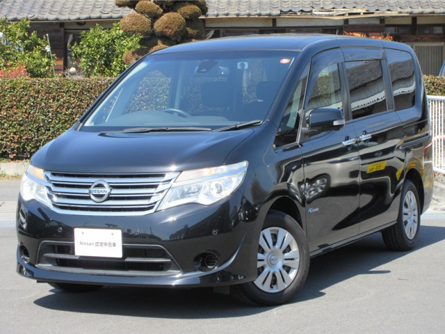 セレナ2.0 20X Vセレクション+Safety S-HYBRID