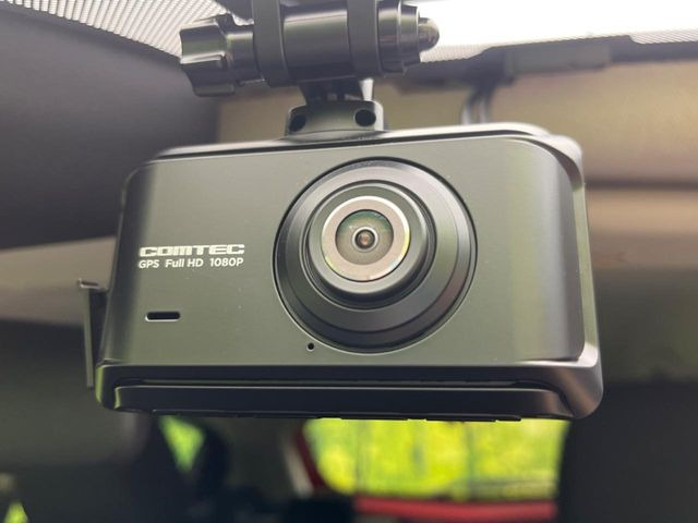 �y�h���C�u���R�[�_�[�z�h���C�u���R�[�_�[����!���s���͂������A������^�]�⎖�̂ɑ��������ہA�f���ŋL�^���A����̃��X�N�ɔ����܂��B���L�^�pSD�J�[�h�͂��q�l�����g�ł��������������K�v������܂��B