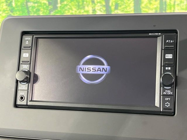 �y�����i�r�z�l�C�̏����i�r�𑕔����Ă���܂��B�i�r�̎g���₷���͂������A�I�[�f�B�I�@�\���[��!�L�����v�◷�s�͂������A�ʋ΂┃�����ȂǕ��i�̃h���C�u���y�����Ȃ�͂���