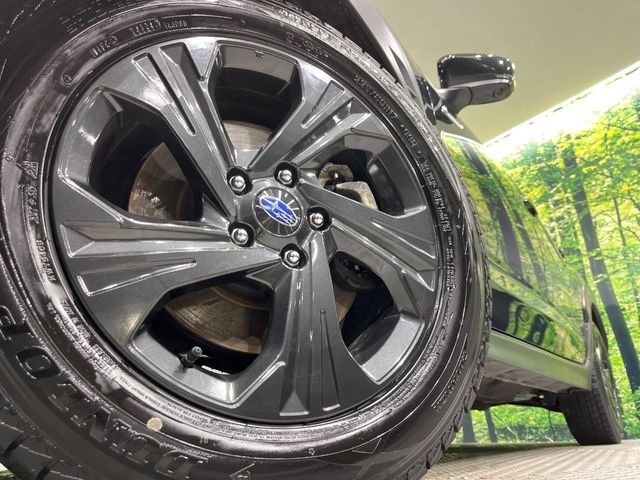 �y����17�C���`�A���~�z�C�[���z�O�ςɃ}�b�`���������A���~�z�C�[���𑕒����Ă���܂��B�e��ЊO�A���~�z�C�[����A�X�^�b�h���X�^�C�����戵�����Ă���܂��B���񂲑��k����������