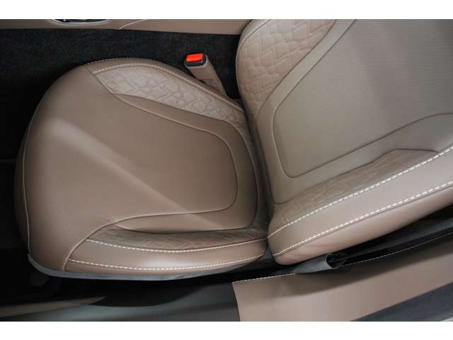 ���s����7000km�ƒᑖ�s�ŃR���f�B�V�������ǍD�A���S���Ă���肢�������邨�����߂̈��ł��B