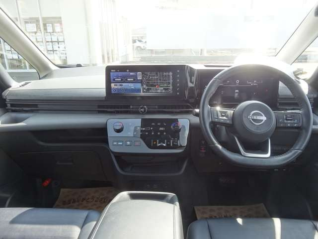 セレナ1.4 e-POWER ルキシオン