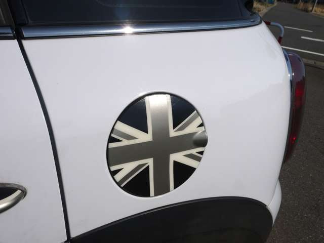 ����ɂ��Ă����C�g�J�X�^���Ɋւ���p�[�c�͎R�قǏo�Ă��܂��̂ŁA��������X�ɋM�������̃~�j������Ă݂Ă͂������ł��傤��?