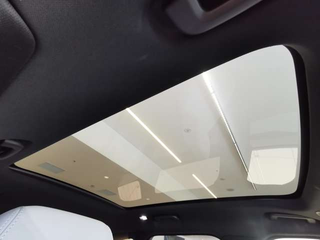 レンジローバーヴェラールダイナミック SE 2.0L D200 ディーゼル 4WD