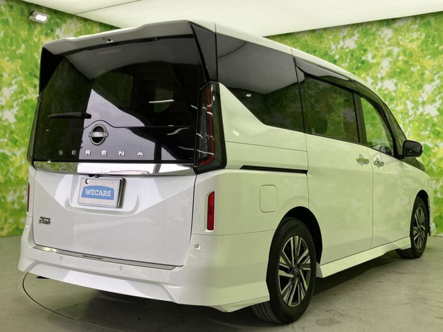 セレナ2.0 ハイウェイスターV