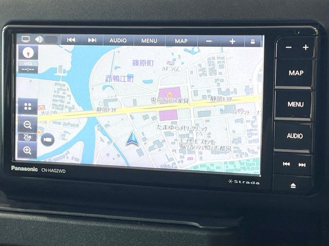 【ナビゲーション】使いやすいナビで目的地までしっかり案内してくれます。各種オーディオ再生機能も充実しており、お車の運転がさらに楽しくなります!!