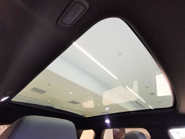 レンジローバーイヴォークダイナミック HSE 1.5L P300e PHEV 4WD