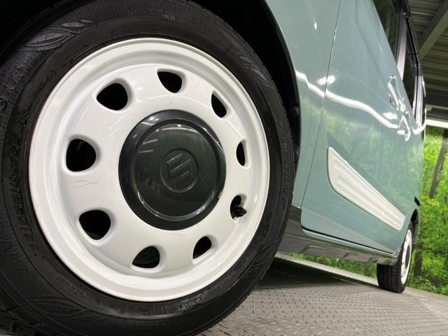 �y����14�C���`�A���~�z�C�[���z�O�ςɃ}�b�`���������A���~�z�C�[���𑕒����Ă���܂��B�e��ЊO�A���~�z�C�[����A�X�^�b�h���X�^�C�����戵�����Ă���܂��B���񂲑��k����������