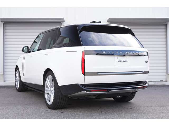 レンジローバーHSE 4.4L P530 スタンダードホイールベース 4WD