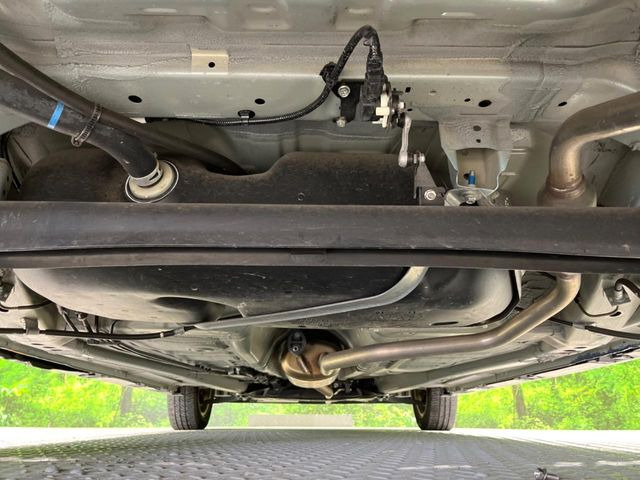 ����肪���ꂢ�Ȃ����ɁA�h�K���H�̎{�H���I�X�X���B�~��n��͂������A���ݕ��ɂ��Z���̕���A��Ń}�����E�E�B���^�[�X�|�[�c���������ɂ��D�]���������Ă���܂��B