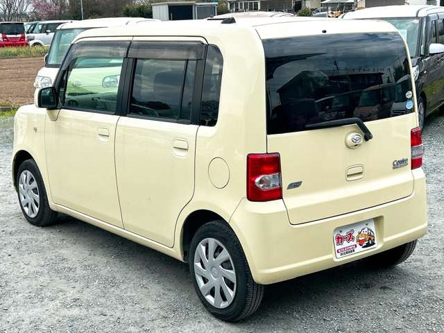 ���X�ł͌y�����Ԃ��畁�ʎԂ܂ŕ��L���I�[�����[�J�[�̎Ԏ�E�F�E�O���[�h��L�x�ɑ����Ă���܂��B