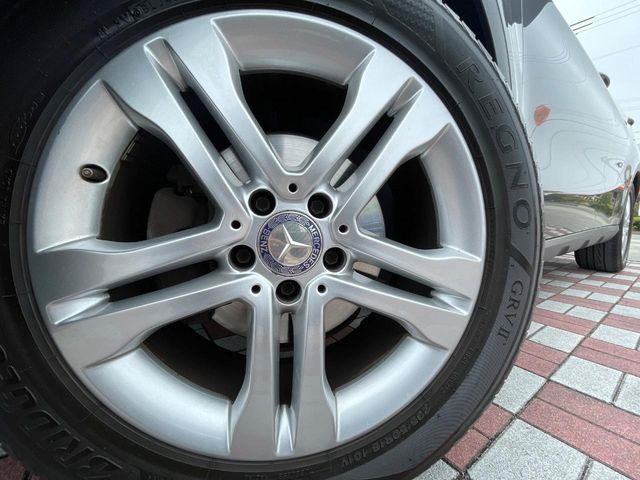 ������18�C���`�A���~�z�C�[��:�A���ԂȂ�ł͂̑�z����������x����z�C�[���Ƒ����ł�!���{�Ԃ̑���Ɋ���Ă�����ɂ����Б̊����Ē��������قǁA�������x���ł܂Ƃ܂��Ă��܂�!