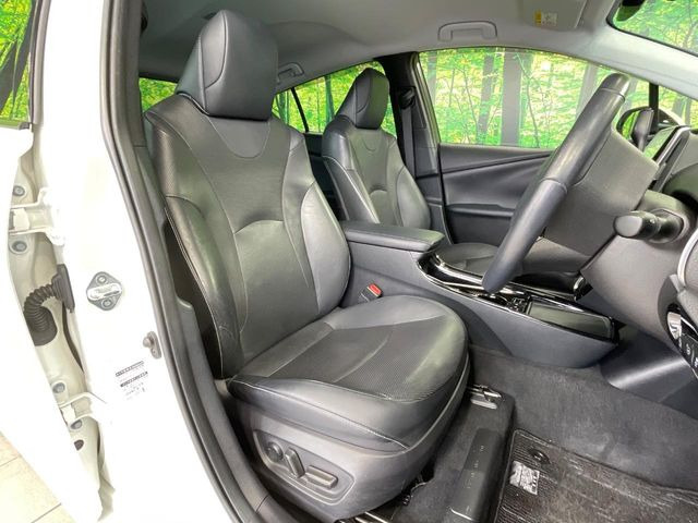 �y���烌�U�[�V�[�g�z����̂ӂ���肪�e�ՂŃ����e�i���X�����ȒP�ȁA�@�\���ɗD��鍇����v���̗p�����㎿�ȃV�[�g�ł��B����S�n���悭�A���������ӂ��S�n�ǂ��ԓ���Ԃ����o���Ă���܂��B