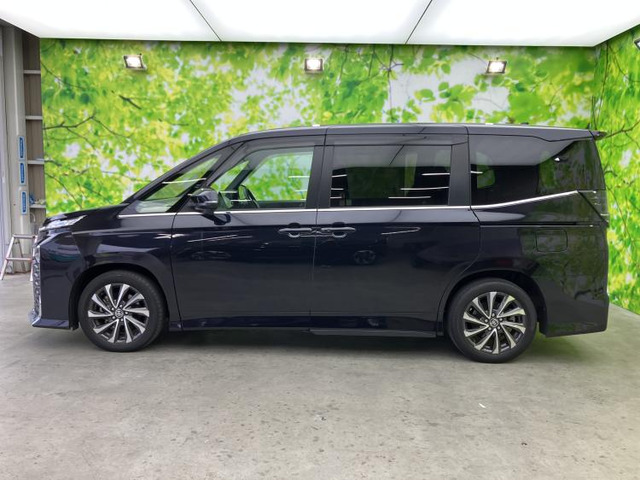 ヴォクシー1.8 ハイブリッド S-Z