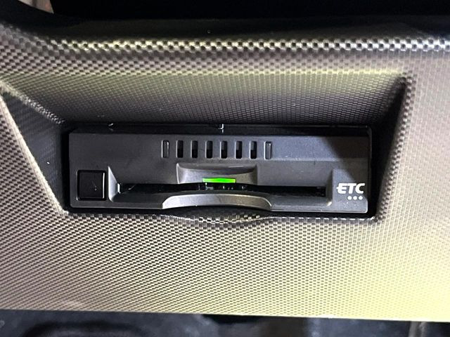 【ETC】高速道路の料金所をストレスなく通過!話題のスポットやサービスエリアに多い「スマートIC」利用時は必須のアイテムです。当店でセットアップを実施、ご納車当日からすぐにご利用いただけます!