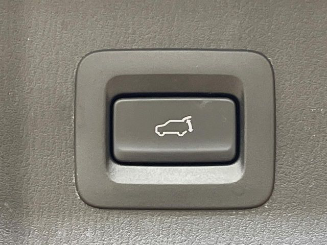 �y�p���[�o�b�N�h�A�z�X�}�[�g�L�[��^�]�Ȃ̃{�^�������������Ń��A�Q�[�g�������ŊJ���܂�!�ו��������Ă��鎞��A�����ʒu�ɂ���o�b�N�h�A��߂�ۂɕ֗��ȋ@�\�ł���