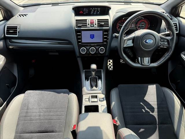 WRXS4 2.0 GT-S アイサイト 4WD