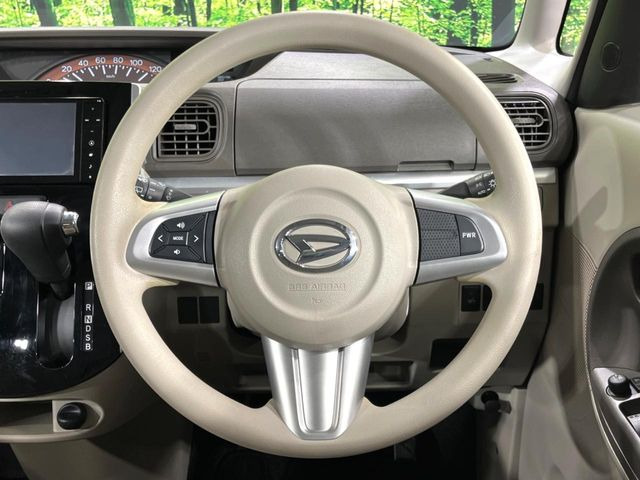 �y�X�e�A�����O�X�C�b�`�z�^�]���A�O������ڐ������炷���ƂȂ��A�I�[�f�B�I���̑��삪�\�ȕ֗��@�\!���S&���K�ȃh���C�u�����o���Ă���܂���