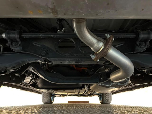 下回りがきれいなうちに、防錆加工の施工がオススメ。降雪地域はもちろん、沿岸部にお住いの方や、趣味でマリン・ウィンタースポーツをされる方に大変好評いただいております。