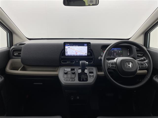 フリード1.5 e:HEV エアー EX