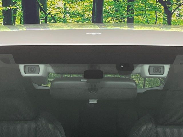 �y�A�C�T�C�gVer3�z�O���̎ԗ��������m���A�Փ˂������Ȏ��͌x��Œ��ӂ𑣂��A�u���[�L�𓥂ޗ͂��T�|�[�g�B�u���[�L�𓥂߂Ȃ������ꍇ�͏Փ˔�Q�y���u���[�L���쓮�A�Փˉ�����T�|�[�g���܂��B