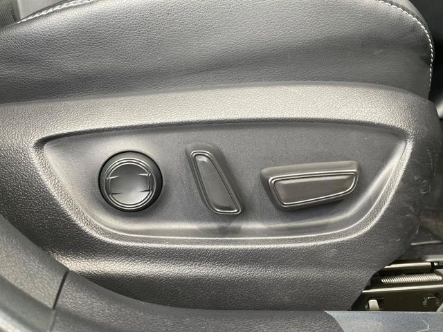 �y�p���[�V�[�g�z�X�C�b�`��ŊȒP�ɃV�[�g�̔��������\!�d��������͂�����܂���!���K�ȃV�[�g�|�W�V�����ɃZ�b�g���āA���K�ȃh���C�u�����y���݂��������B