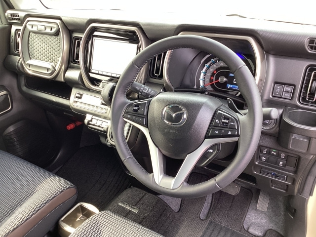 フレアクロスオーバーハイブリッド XTスペシャル 4WD