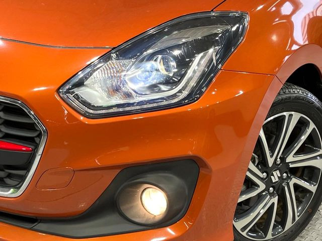 �yLED�w�b�h���C�g�z���V����ԑ��s�����ǍD�Ȏ��E���m�ۂ����S���ĉ^�]�ł��鍂�P�xLED�w�b�h���C�g�𑕔�!�_�����x�������A����d�͂��}�����Ă��܂��B