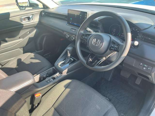 ヴェゼル1.5 e:HEV X