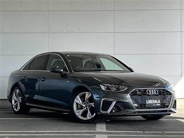 A445 TFSI クワトロ Sライン 4WD