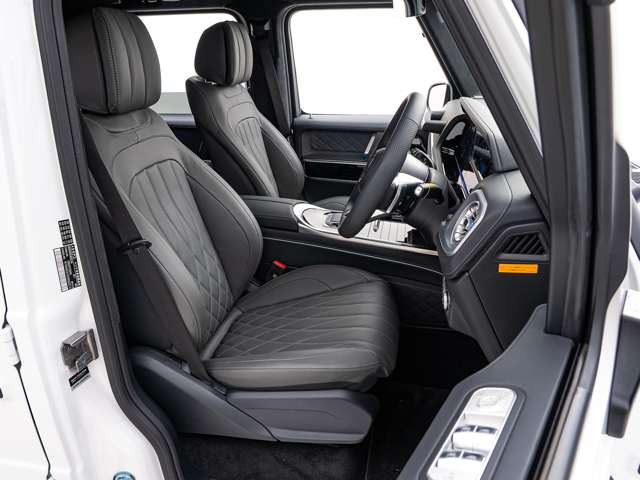 �y �J�X�^�}�C�Y �z��ȃJ���[�����O�͔������郉�b�s���O���������߁B�O��̃o���p�[�ƐF���������ăp���_�̂悤�ȃc�[�g��(�c�[�g�[��)�̎d�l�ɂ��Ă������ł���B�����k���҂����Ă���܂��B