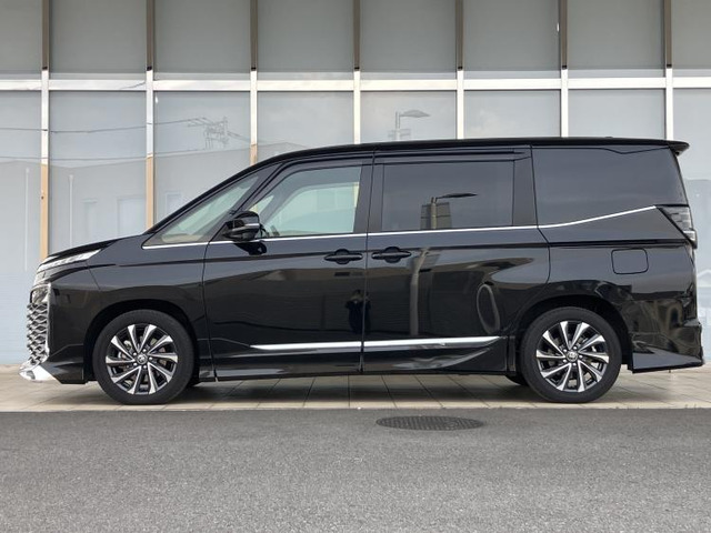 ヴォクシー1.8 ハイブリッド S-Z