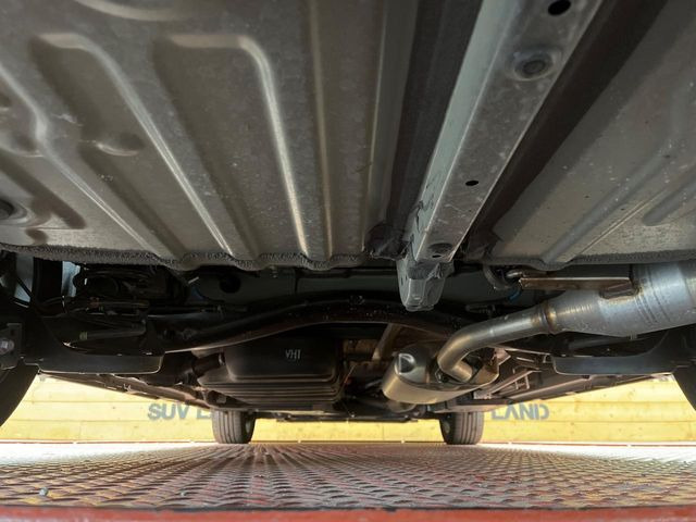 ����肪���ꂢ�Ȃ����ɁA�h�K���H�̎{�H���I�X�X���B�~��n��͂������A���ݕ��ɂ��Z���̕���A��Ń}�����E�E�B���^�[�X�|�[�c���������ɑ�ύD�]���������Ă���܂��B