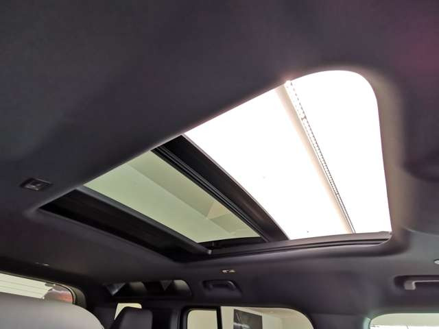 ディフェンダー110 S 3.0L D350 ディーゼル 4WD