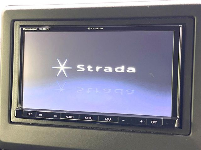 �y�i�r�Q�[�V�����z�g���₷���i�r�ŖړI�n�܂ł�������ē����Ă���܂��B�e��I�[�f�B�I�Đ��@�\���[�����Ă���A���Ԃ̉^�]������Ɋy�����Ȃ�܂�!!