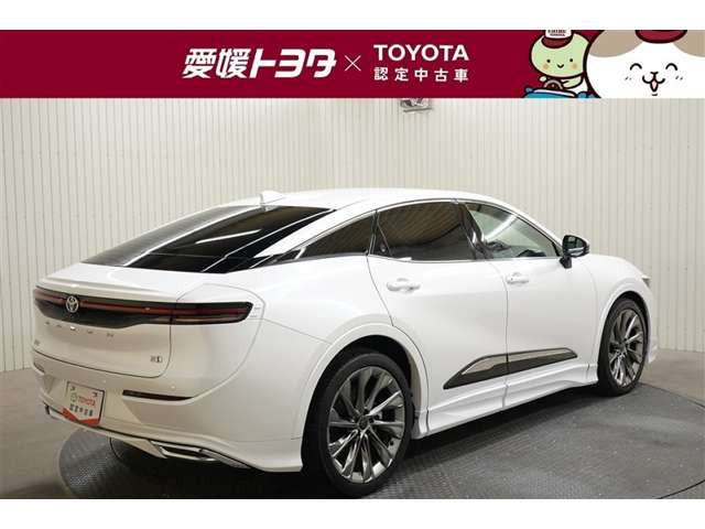 クラウンクロスオーバー2.5 G アドバンスト レザー パッケージ E-Four 4WD