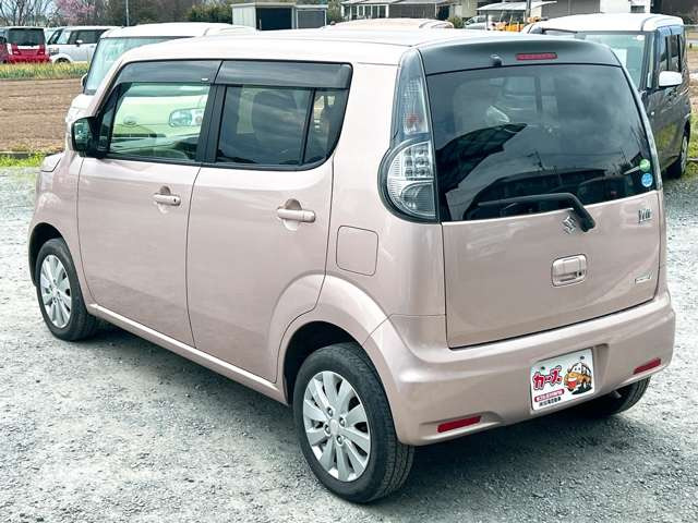 ���X�ł͌y�����Ԃ��畁�ʎԂ܂ŕ��L���I�[�����[�J�[�̎Ԏ�E�F�E�O���[�h��L�x�ɑ����Ă���܂��B