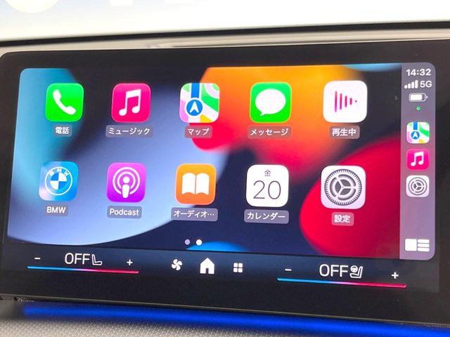 ��Apple Car Play:�X�}�z�Ƃ̗L���ڑ��ŁA�i�r�E�I�[�f�B�I�Đ��ȂǃX�}�z�̃A�v���@�\����ʂł��g����֗��@�\�ł�!