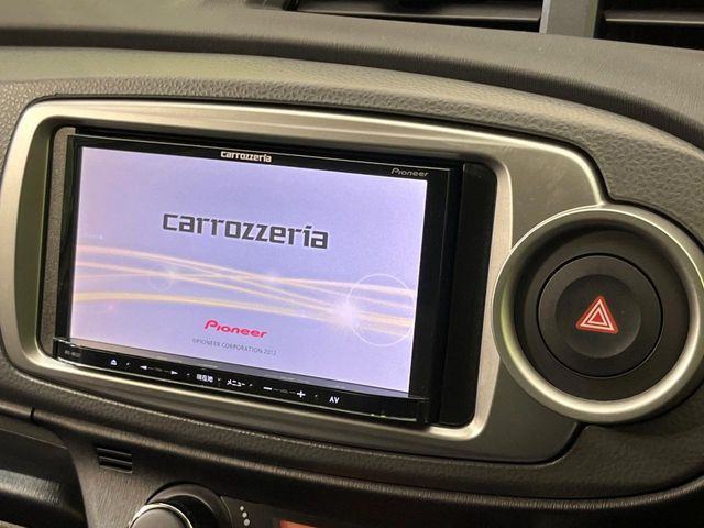 ヴィッツ1.3 F スマイルエディション