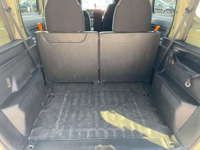 �݌Ɏԗ��Ɋւ��Ă͂��q�l�ɂ��ǂ����̂����񋟂���ׂɕi���ɍS���Ďd������s���Ă���܂��B�e���Ԃ̏�Ԃ͂��ꂼ��ł��̂ł����k���ɓ��X�X�^�b�t�������������Ē����܂��̂ł����S���������܂��B