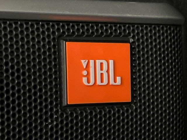 【JBLサウンドシステム付き純正ナビ】充実のナビ機能はもちろん、高度なチューニング能力が搭載されており、高音質な音楽をお楽しみいただけます♪