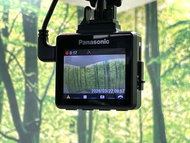 �y�h���C�u���R�[�_�[�z�h���C�u���R�[�_�[����!���s���͂������A������^�]�⎖�̂ɑ��������ہA�f���ŋL�^���A����̃��X�N�ɔ����܂��B���L�^�pSD�J�[�h�͂��q�l�����g�ł��������������K�v������܂��B